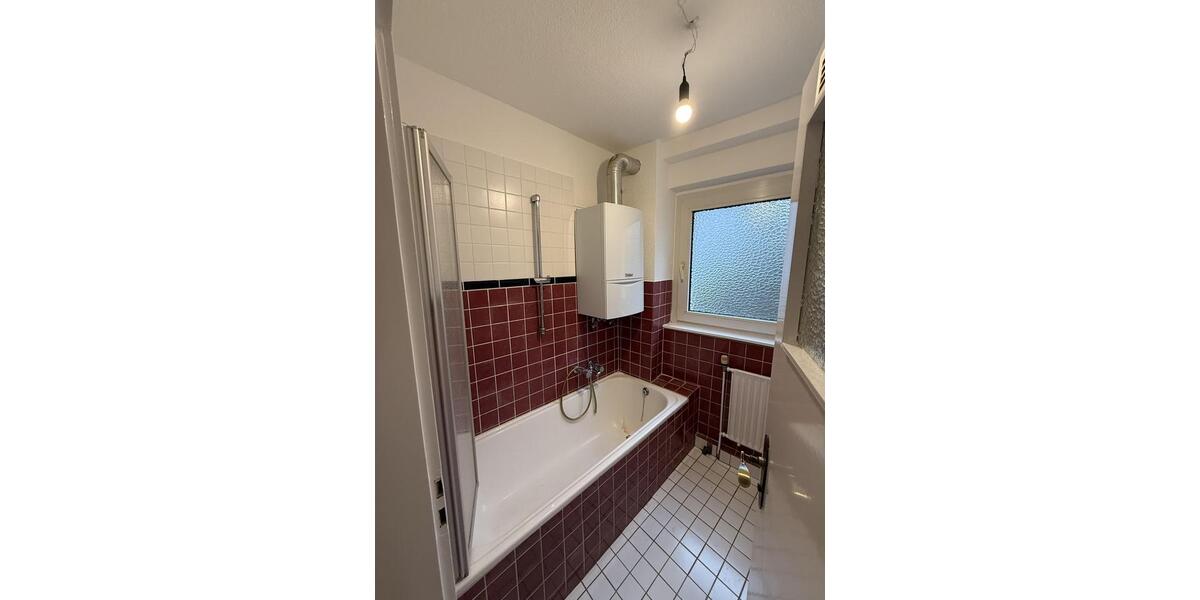 Etagenwohnung Wuppertal Elberfeld - 2 Zimmer, 62 m&sup2;, 560&euro; | Angebot:25874905