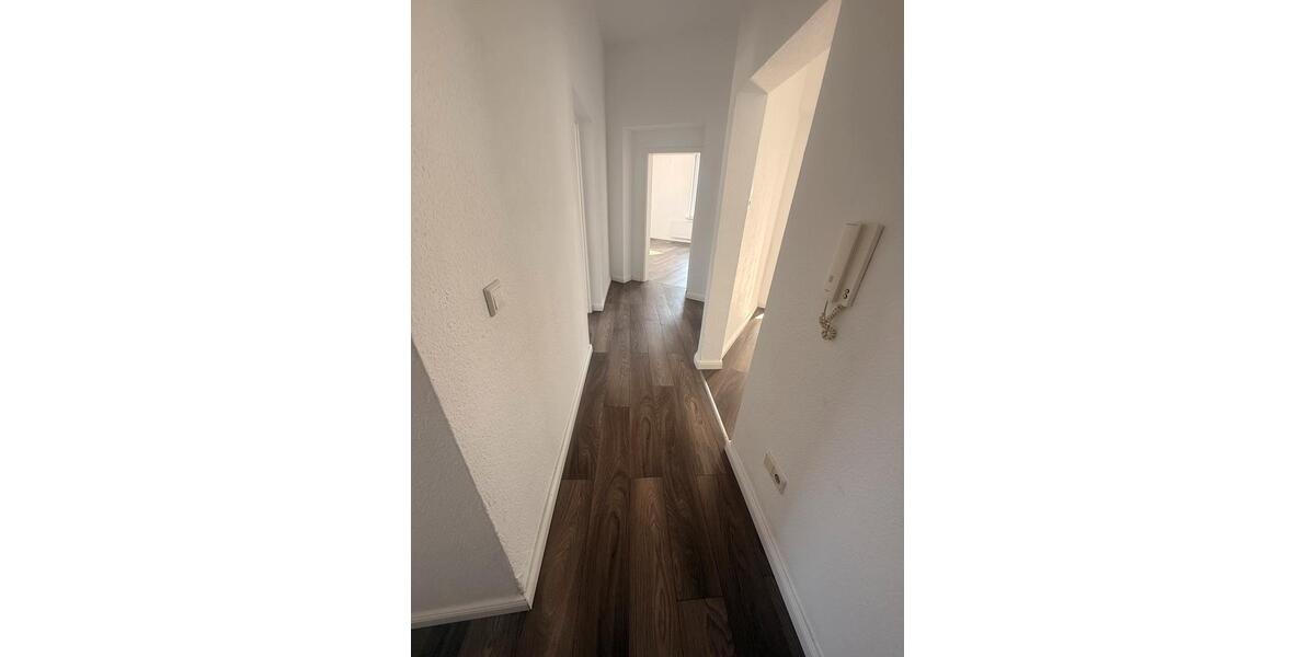 Etagenwohnung Düsseldorf Oberbilk - 3.5 Zimmer, 88 m&sup2;, 1.680&euro; | Angebot:26335333