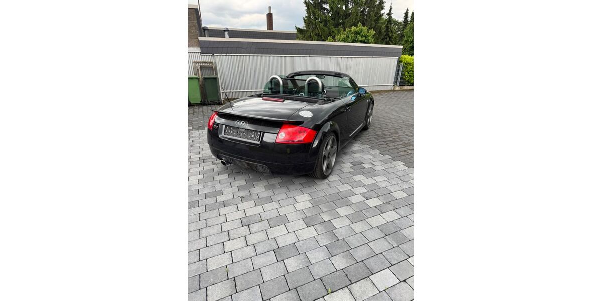 Audi TT 174.000 km 6.000 &euro; Oberhausen 46049