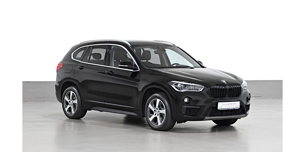 BMW X1 142.665 km 17.490 &euro; Düsseldorf 40597