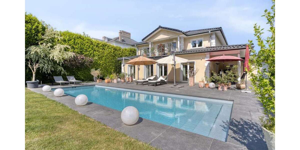 Einfamilienhaus Meerbusch Necklenbroich - 6 Zimmer, 274 m&sup2;, 2.190.000&euro; | Angebot:26832727