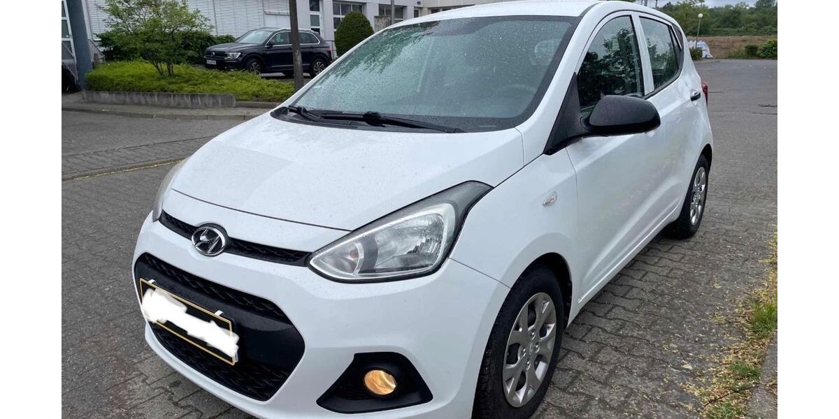 Hyundai i10 113.163 km 5.300 &euro; Düsseldorf 40235