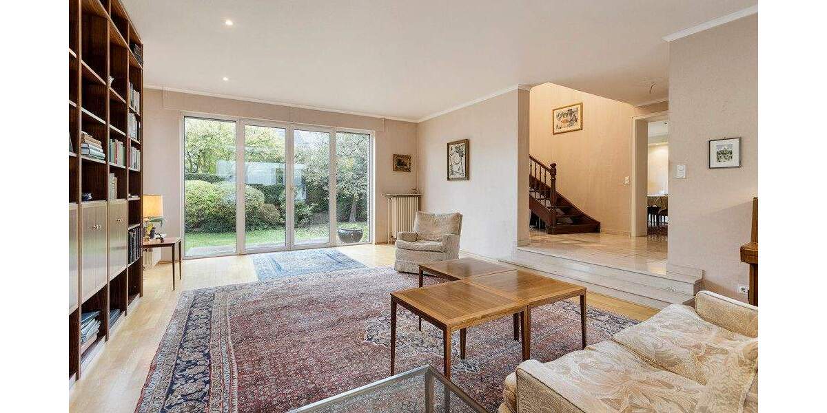 Einfamilienhaus Düsseldorf Vennhausen - 7 Zimmer, 262 m&sup2;, 895.000&euro; | Angebot:25744333