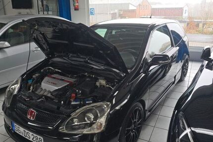 Honda Civic 107.000 km 18.900 &euro; Solingen 42655