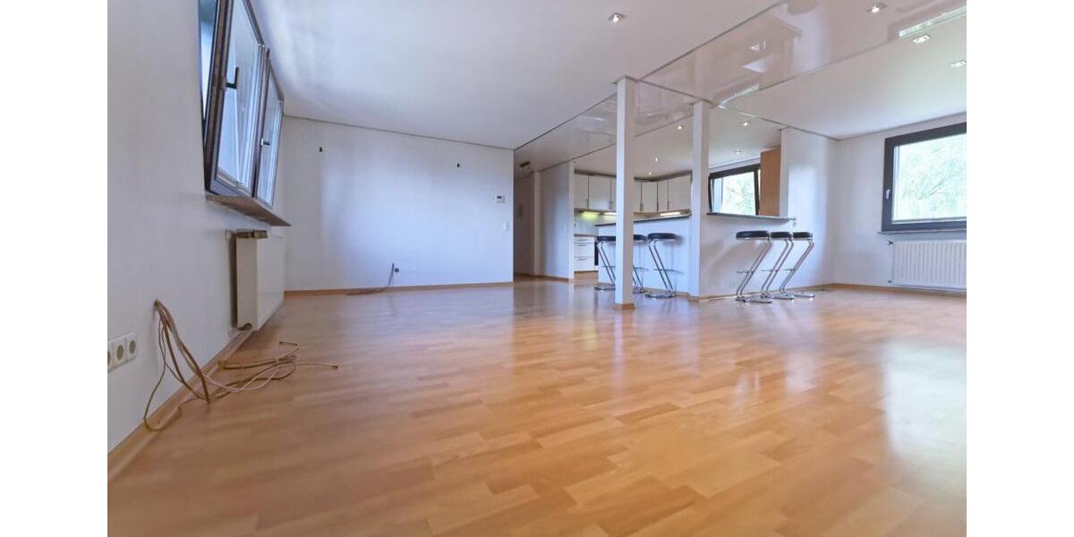 Dachgeschoßwohnung Oberhausen Biefang - 4 Zimmer, 97 m&sup2;, 217.000&euro; | Angebot:27224333