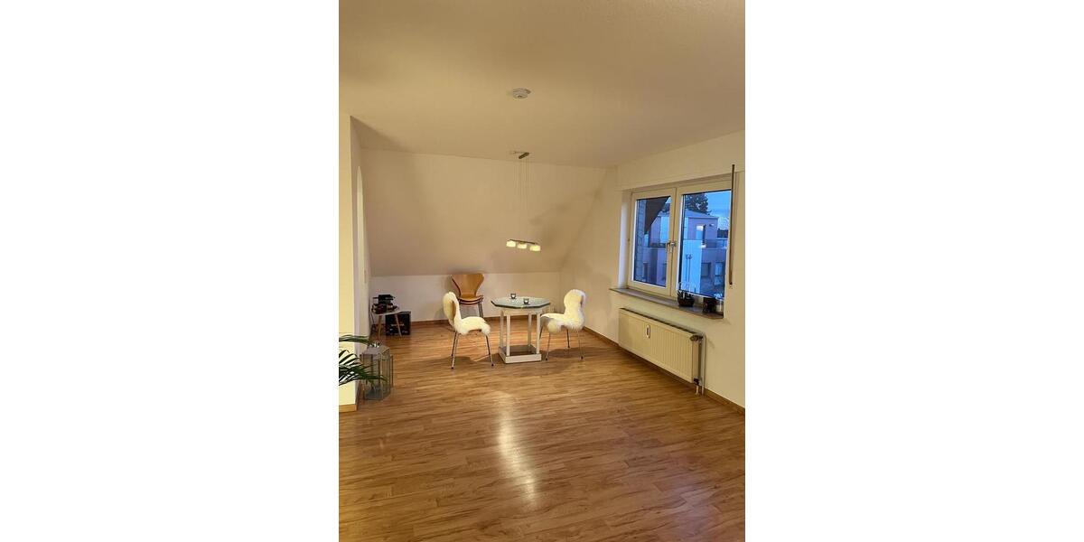 Etagenwohnung Kaarst - 3 Zimmer, 80 m&sup2;, 1.280&euro; | Angebot:26322228