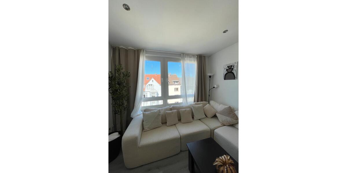 Etagenwohnung Duisburg Duisburg-Mitte - 3.5 Zimmer, 74 m&sup2;, 595&euro; | Angebot:26382975