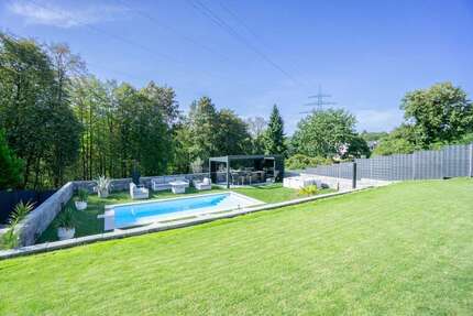 Haus Remscheid Reinshagen - 6 Zimmer, 231 m&sup2;, 1.100.000&euro; | Angebot:27454269