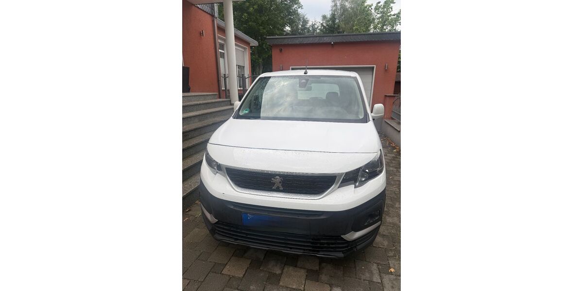 Peugeot Rifter 102.400 km 11.500 &euro; Essen 45356