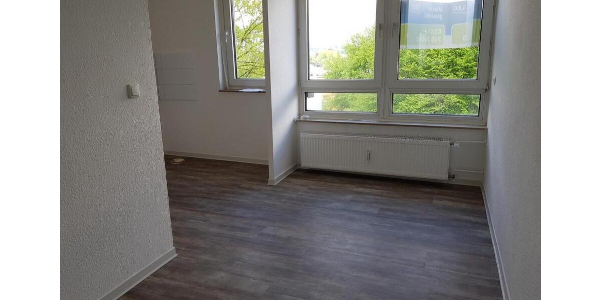 Etagenwohnung Wuppertal Gemarkung Langerfeld - 3 Zimmer, 72 m&sup2;, 699&euro; | Angebot:25918628