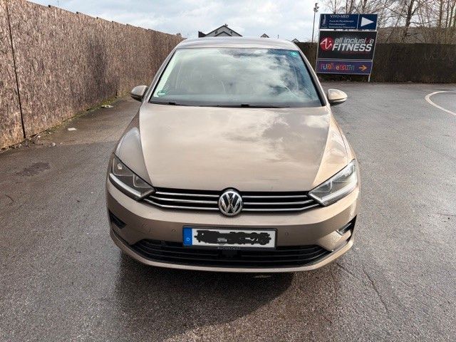 VW Golf Sportsvan 305.900 km 5.950 &euro; Essen 45136