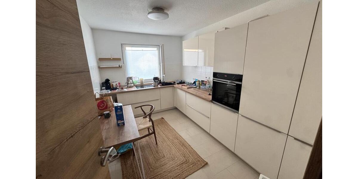 Etagenwohnung Duisburg Beeck - 4.5 Zimmer, 88 m&sup2;, 1.400&euro; | Angebot:27542468