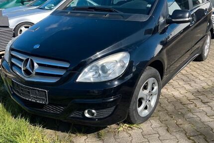 Mercedes-Benz B 180 267.000 km 1.600 &euro; Neuss 41472