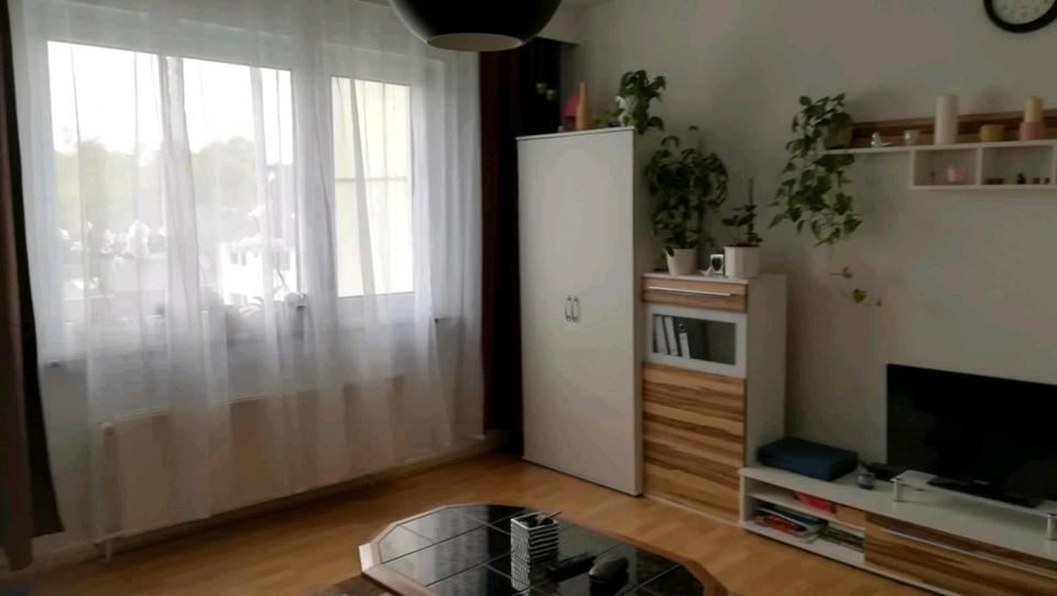 Etagenwohnung Oberhausen Alstaden - 1 Zimmer, 64 m&sup2;, 750&euro; | Angebot:25792057