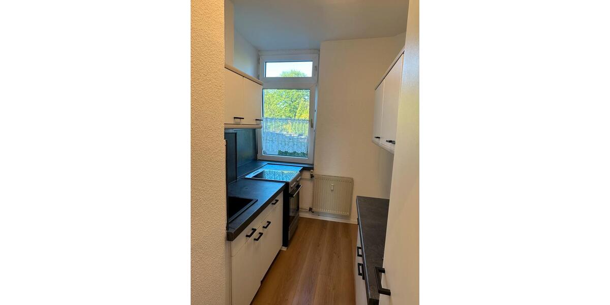 Etagenwohnung Essen Stadtbezirk II - 1 Zimmer, 30 m&sup2;, 720&euro; | Angebot:27564641
