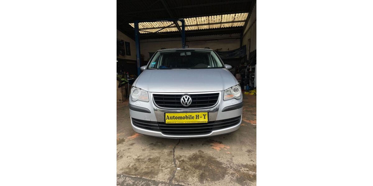 VW Touran 229.000 km 3.500 &euro; Bottrop 46238
