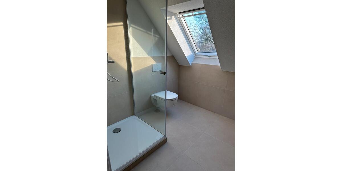 Dachgeschoßwohnung Oberhausen Rothebusch - 2 Zimmer, 67 m&sup2;, 780&euro; | Angebot:25591756