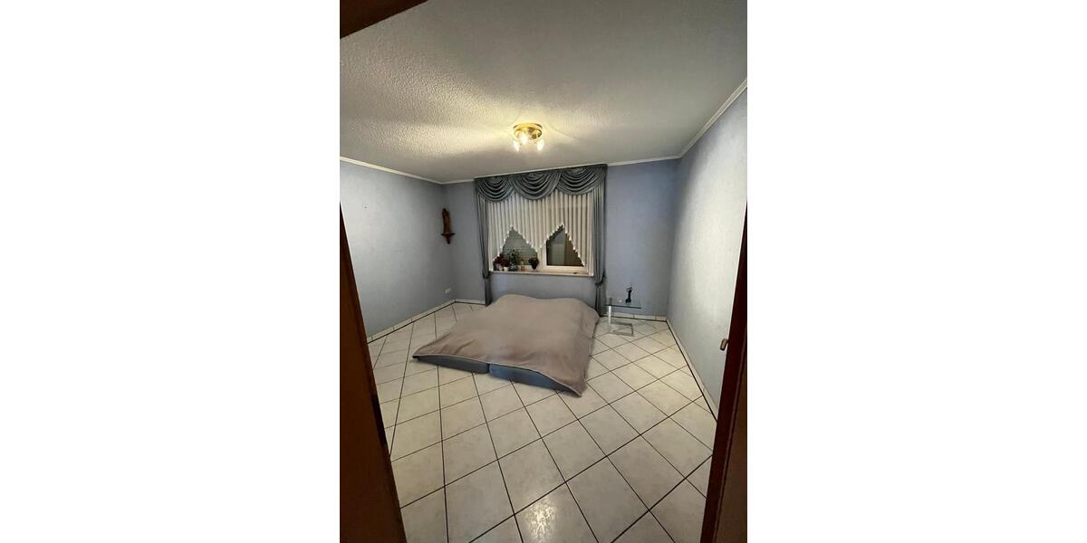 Bungalow Duisburg Duisburg-Mitte - 3 Zimmer, 110 m&sup2;, 286.000&euro; | Angebot:26610975