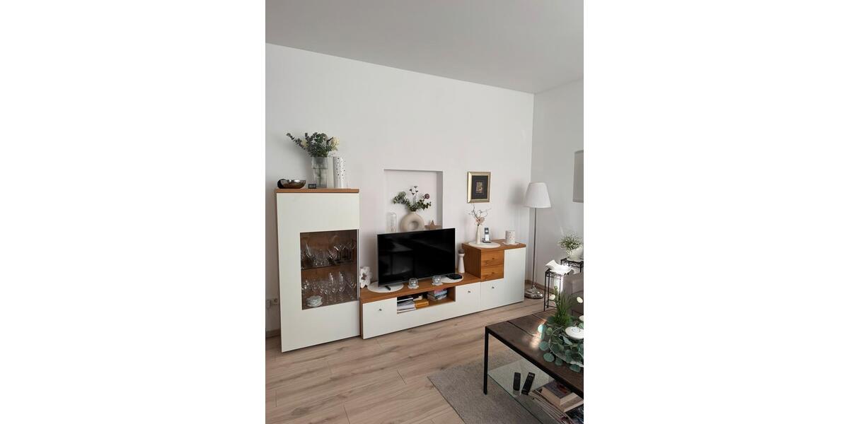 Erdgeschoßwohnung Solingen Burg - 2 Zimmer, 80 m&sup2;, 1.000&euro; | Angebot:24623842