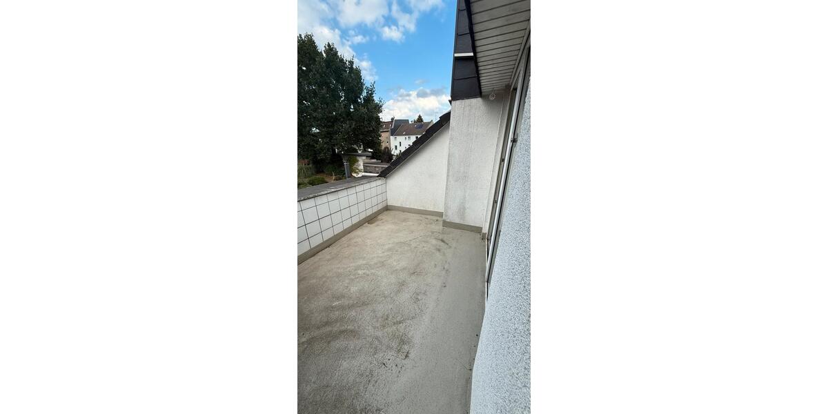 Dachgeschoßwohnung Mülheim an der Ruhr - 3 Zimmer, 78 m&sup2;, 900&euro; | Angebot:27539317
