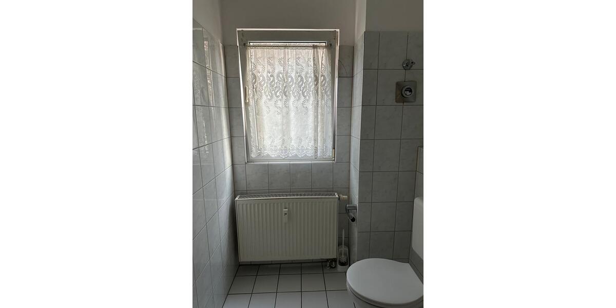 Etagenwohnung Essen Frillendorf - 1 Zimmer, 28 m&sup2;, 400&euro; | Angebot:25766942