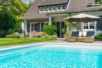 Haus Meerbusch Necklenbroich - 9 Zimmer, 340 m&sup2;, 2.450.000&euro; | Angebot:27121030