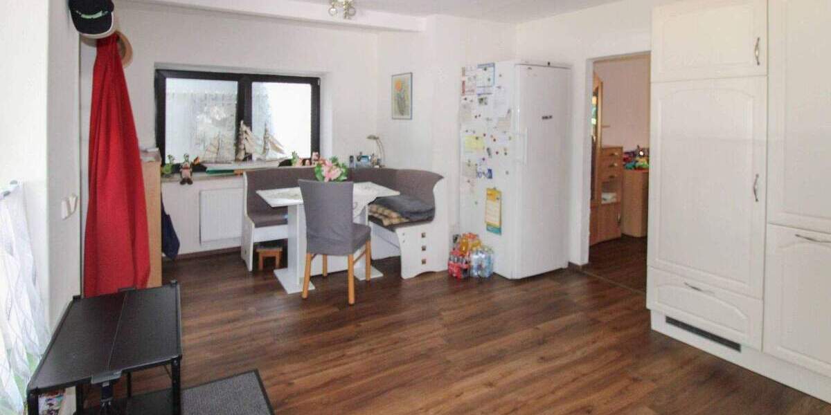 Einfamilienhaus Düsseldorf Holthausen - 4 Zimmer, 88 m&sup2;, 629.000&euro; | Angebot:25654475