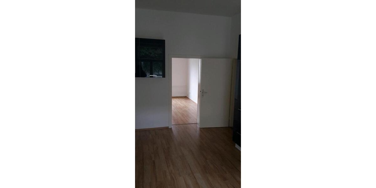Etagenwohnung Wuppertal Elberfeld - 1 Zimmer, 75 m&sup2;, 850&euro; | Angebot:25790453