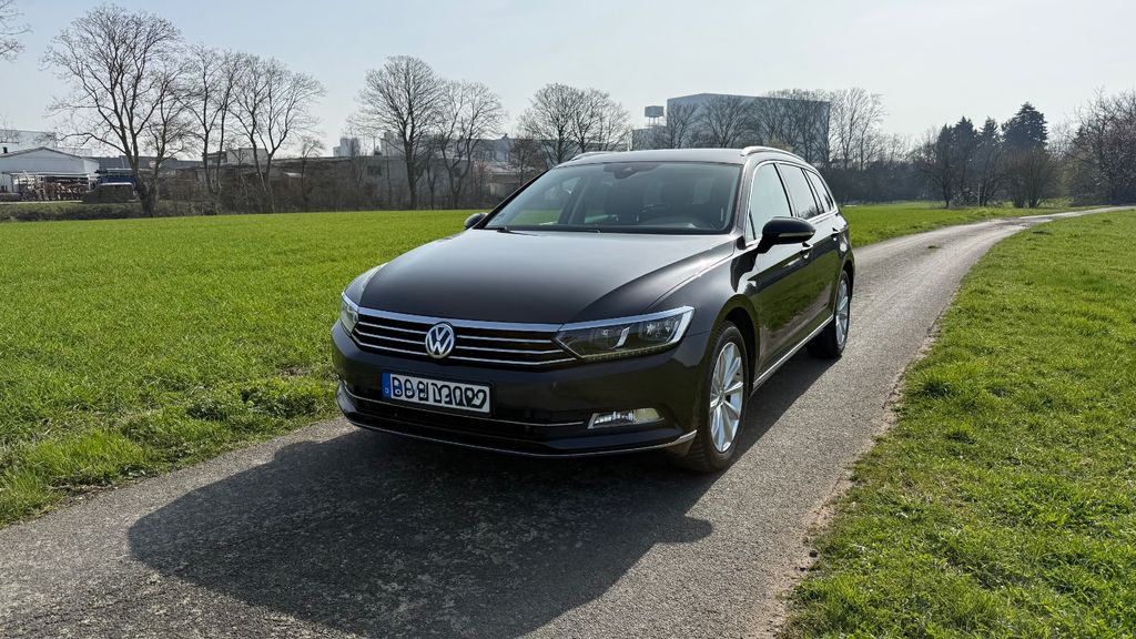 VW Passat Variant 160.000 km 16.999 &euro; Moers 47445