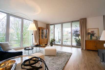 Wohnung Düsseldorf-Düsseldorf-Oberkassel Oberkassel - 3 Zimmer, 111 m&sup2;, 2.365&euro; | Angebot:26625804