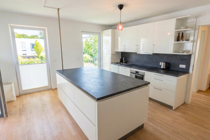 Wohnung Kaarst - 3 Zimmer, 82 m&sup2;, 1.300&euro; | Angebot:27189096