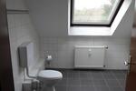 Dachgeschoßwohnung Duisburg Mittelmeiderich - 2.5 Zimmer, 70 m&sup2;, 585&euro; | Angebot:27568653
