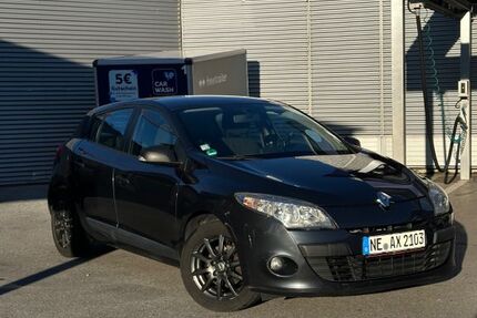 Renault Megane 168.560 km 4.199 &euro; Neuss 41460