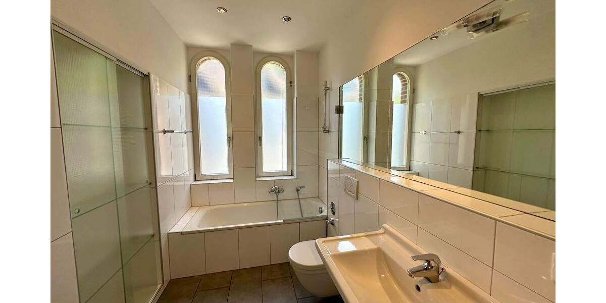 Mehrfamilienhaus, Wohnhaus Krefeld Cracau - 1 Zimmer, 496 m&sup2;, 1.650.000&euro; | Angebot:25707100