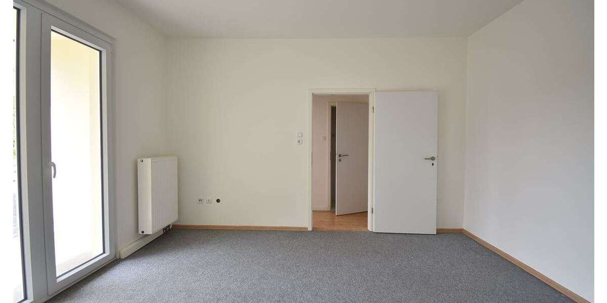 Etagenwohnung Krefeld - 1 Zimmer, 36 m&sup2;, 450&euro; | Angebot:24512474