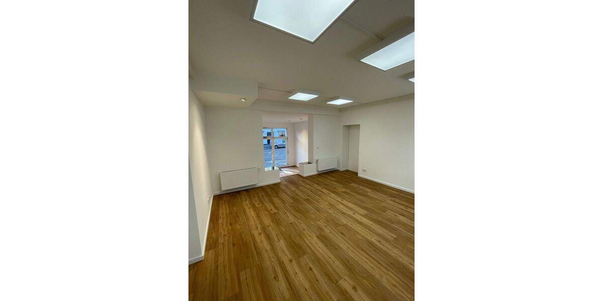 Gewerbeobjekt Düsseldorf Flingern Nord - 2 Zimmer, 58 m&sup2;, 850&euro; | Angebot:25740828