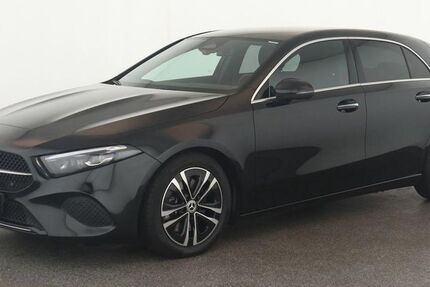 Mercedes-Benz A 250 58.200 km 28.984 &euro; Düsseldorf 40233