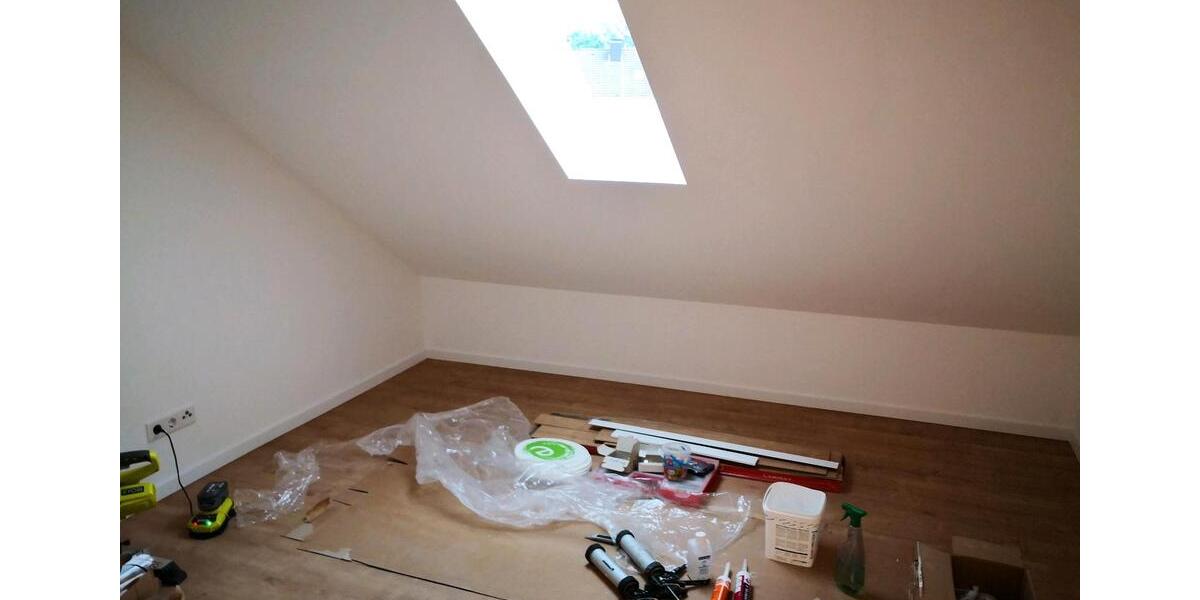 Dachgeschoßwohnung Mülheim an der Ruhr Dümpten - 2 Zimmer, 51 m&sup2;, 165.000&euro; | Angebot:27540996