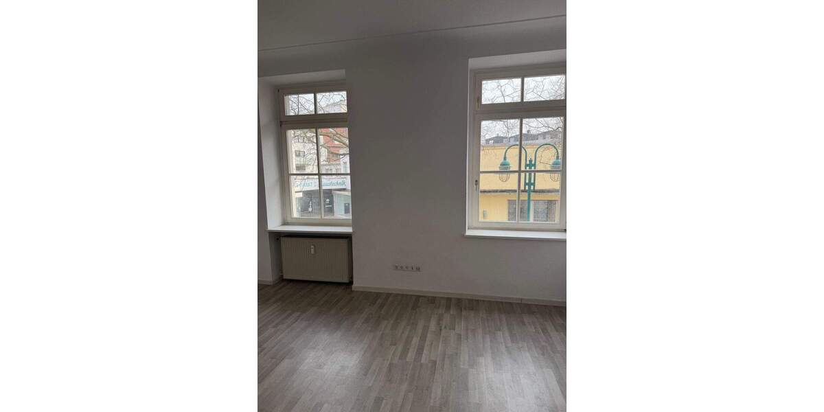 Etagenwohnung Duisburg Dellviertel - 3 Zimmer, 93 m&sup2;, 590&euro; | Angebot:25927892