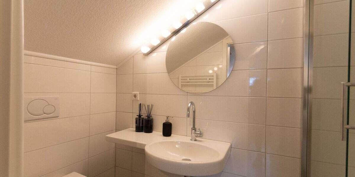 Einfamilienhaus Neuss Selikum - 9 Zimmer, 390 m&sup2;, 1.750.000&euro; | Angebot:25688844