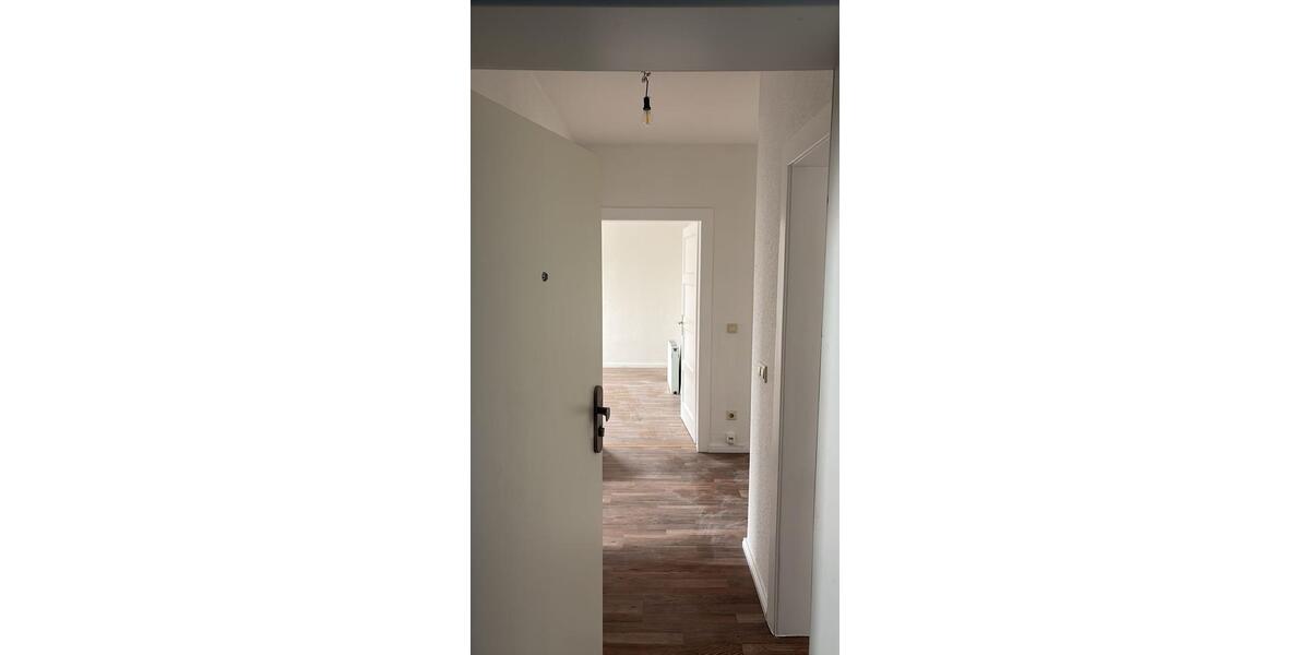 Erdgeschoßwohnung Wuppertal Barmen - 3 Zimmer, 60 m&sup2;, 450&euro; | Angebot:24996967