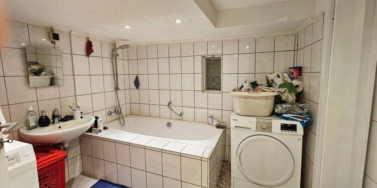 Mehrfamilienhaus, Wohnhaus Burscheid / Heddinghofen Burscheid - 2 Zimmer, 445 m&sup2;, 649.000&euro; | Angebot:25773837