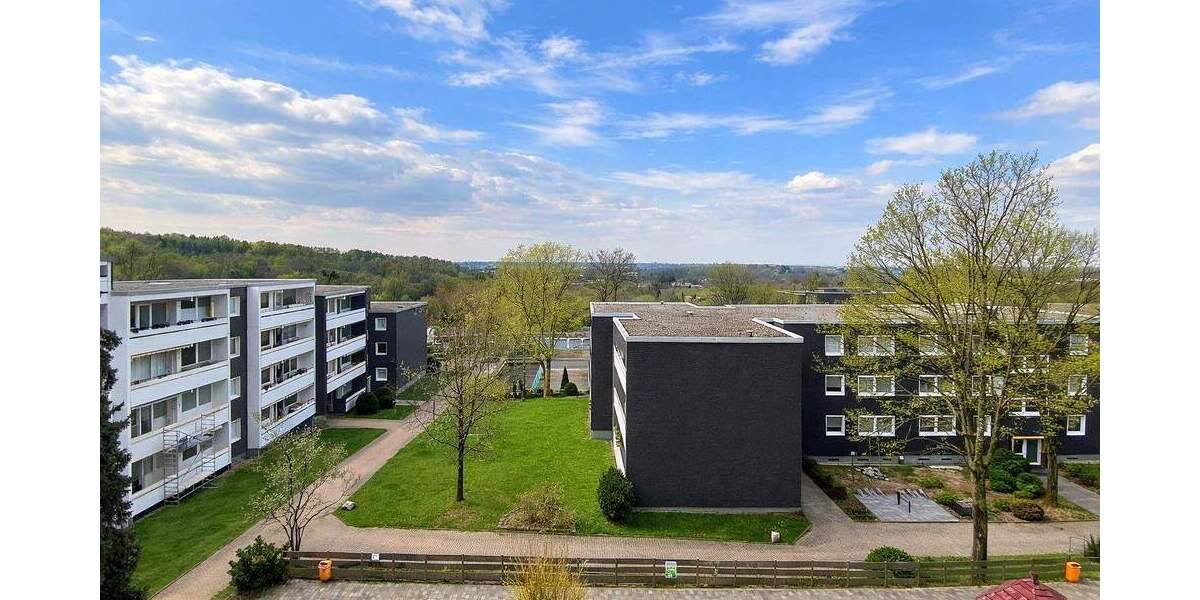 Etagenwohnung Solingen Gräfrath - 2 Zimmer, 63 m&sup2;, 149.000&euro; | Angebot:25909074