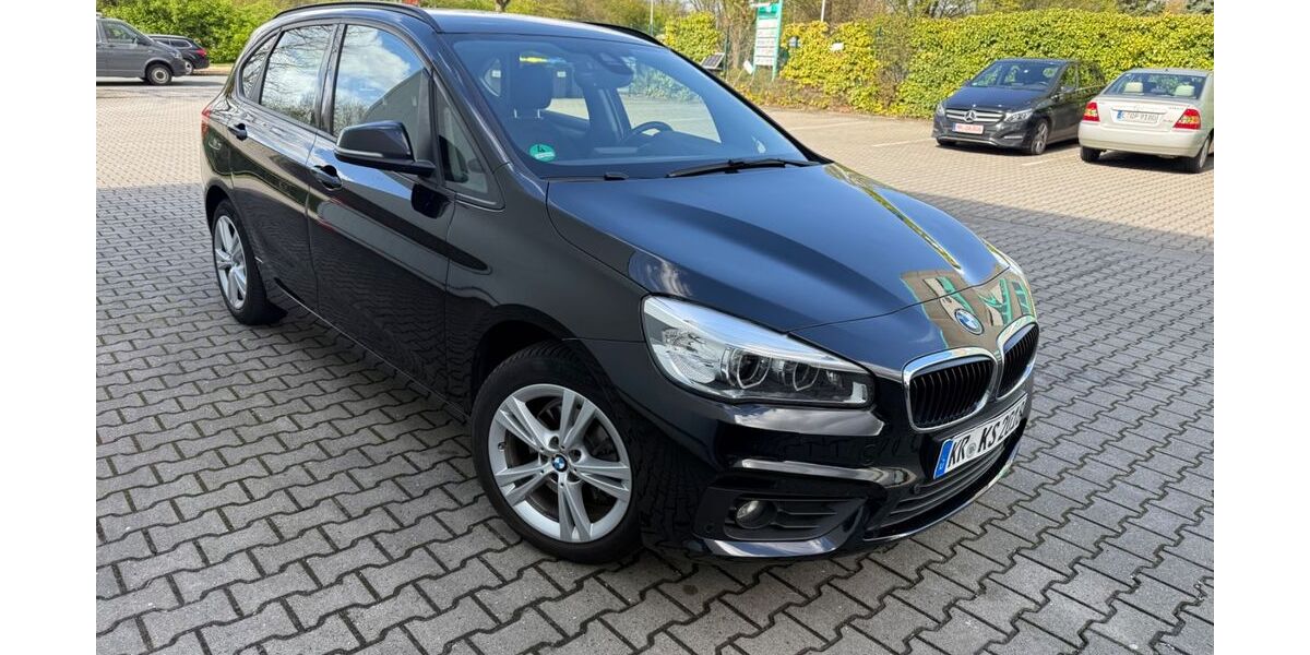 BMW 218 89.999 km 12.500 &euro; Mülheim an der Ruhr 45479