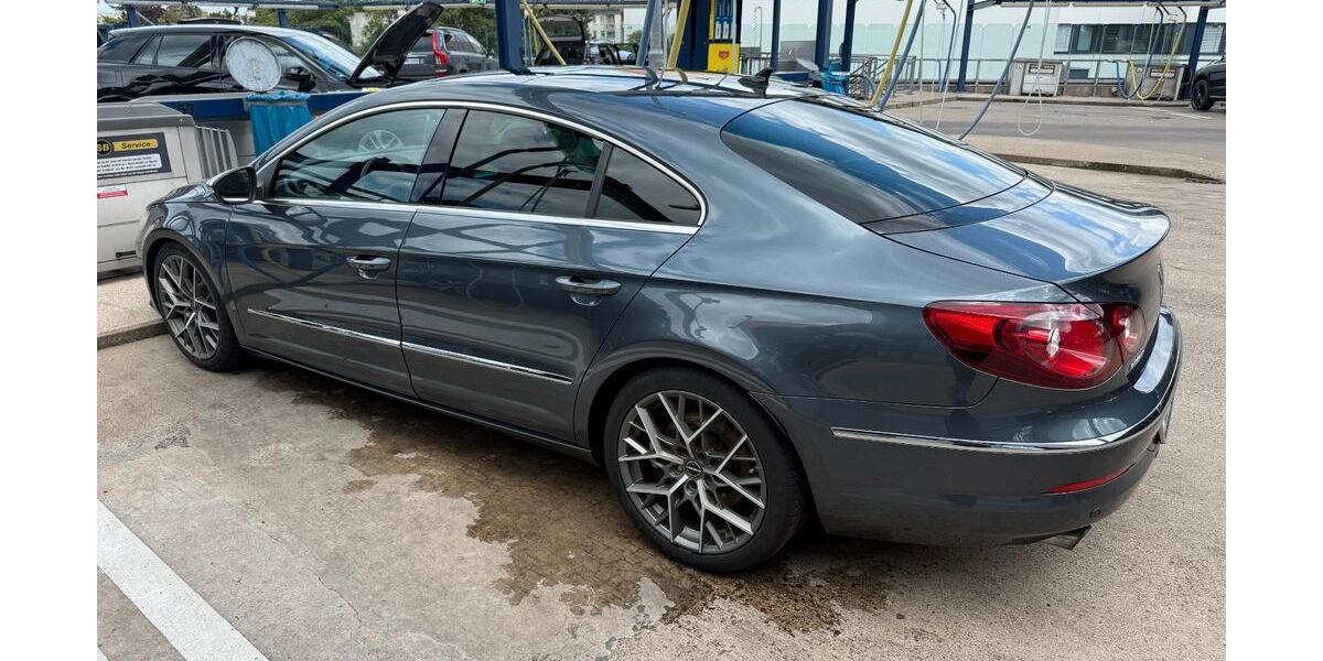 VW CC 121.000 km 10.900 &euro; Düsseldorf 40215