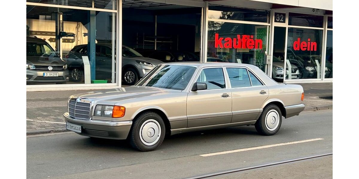 Mercedes-Benz 260 78.302 km 15.900 &euro; Düsseldorf (Unterrath) 40468
