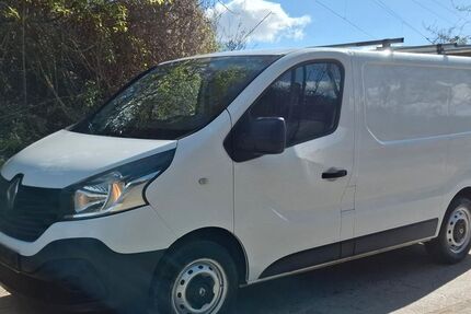 Renault Trafic 204.019 km 6.999 &euro; Duisburg 47169