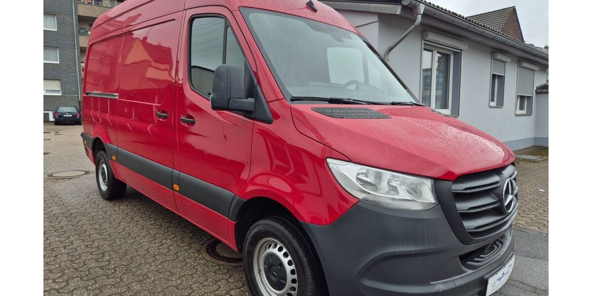 Mercedes-Benz Sprinter 138.000 km 20.750 &euro; Düsseldorf 40591
