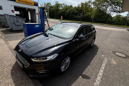 Ford Mondeo 83.230 km 17.990 &euro; Duisburg 47198