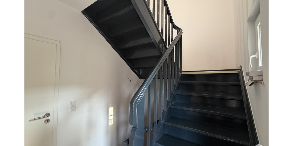 Einfamilienhaus mit 5 Zimmern und 2 Bädern, großem Garten ideal für Familien. Komplett saniert! - Einfamilienhaus Düsseldorf / Rath Rath | Angebot:27190569